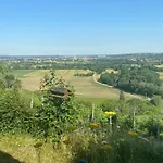 Portugieser Auf Dem Weinberg * Naumburg (Saale)